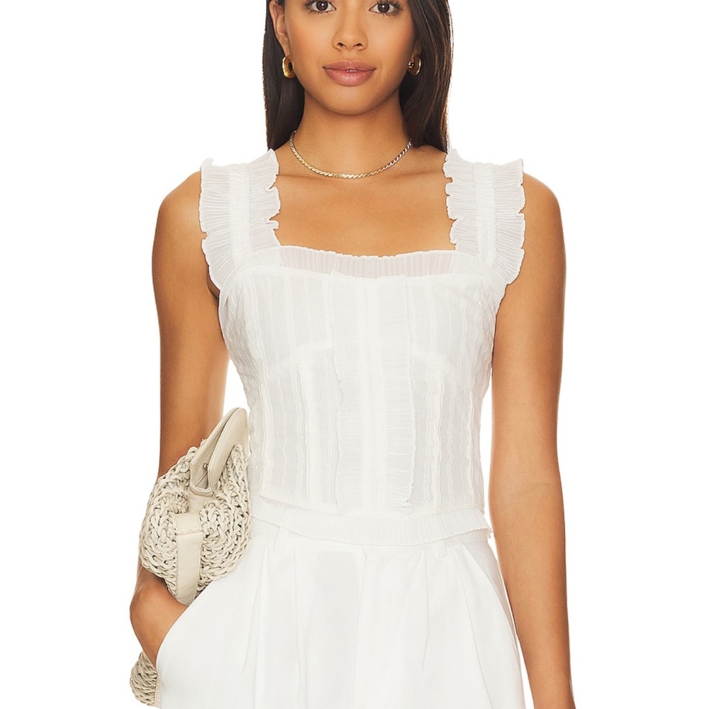 Heartloom White Sleeveless Top